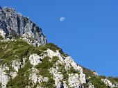 01 C'e' ancora la luna quando iniziamo la salita